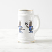 Niedlicher Komodo-Drache beim Fußballspielen Carto Bierglas (VorderseiteRechts)