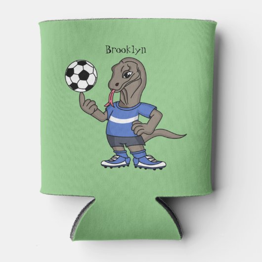 Niedlicher Komodo-Drache beim Fußballspielen Carto Dosenkühler (Vorderseite)