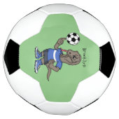 Niedlicher Komodo-Drache beim Fußballspielen Carto Fußball (Gedreht)