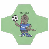 Niedlicher Komodo-Drache beim Fußballspielen Carto Fußball (Flach)