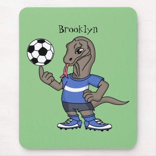 Niedlicher Komodo-Drache beim Fußballspielen Carto Mousepad (Vorne)
