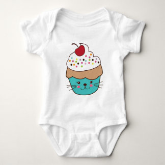 Niedlicher Kuchen-Baby-Pullover Baby Strampler