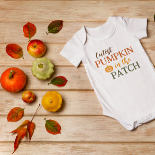 Niedlicher Kürbis im Patchfall Baby Strampler
