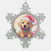 Niedlicher Labrador Retriever mit pastellfarbenem Schneeflocken Zinn-Ornament (Vorderseite)