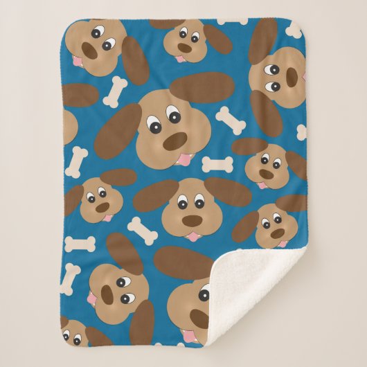 Niedlicher lächelnder Hund mit den großen Ohren Sherpadecke (Vorderseite)