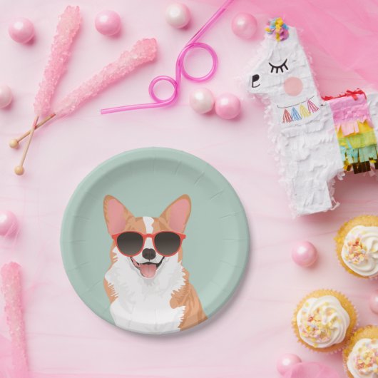 Niedlicher lächelnder Pembroke-WaliserCorgi für Pappteller (Party)