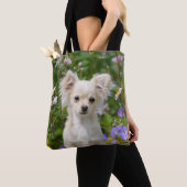 Niedlicher Langhaariger Chihuahua Hund Welpenhühne Tasche (Von Nahem)