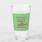 Niedlicher Lazy Sloth, der auf Baumwoll-Funny-Text Glas (Rückseite)