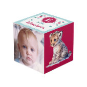 Niedlicher Leopardenname des Fotos Kinderzimmer pi Würfel (Vorderseite Schrägansicht)