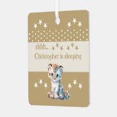 Niedlicher Leopardenname ist "Schlafbraun" Ornament Aus Metall (Vorderseite links)