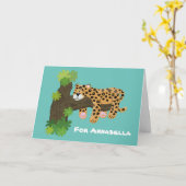 Niedlicher Leopardenschlaf in Cartoon-Abbildung Karte (Gelbe Blume)