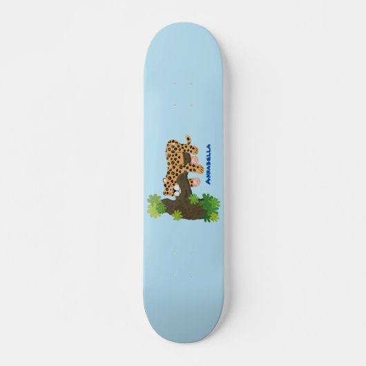 Niedlicher Leopardenschlaf in Cartoon-Abbildung Skateboard (Vorne)