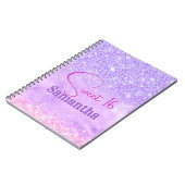 Niedlicher lila rosa Glitzer Geburtstagsmonogramm Notizblock (Linke Seite)