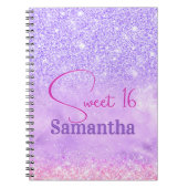 Niedlicher lila rosa Glitzer Geburtstagsmonogramm Notizblock (Vorderseite)