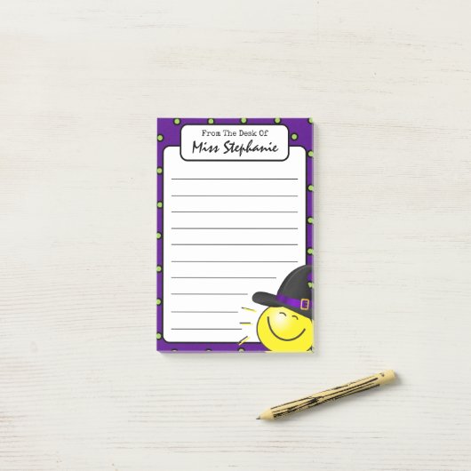 Niedlicher Lila Sonnenschein Hexenmeister Hallowee Post-it Klebezettel (Auf Schreibtisch)