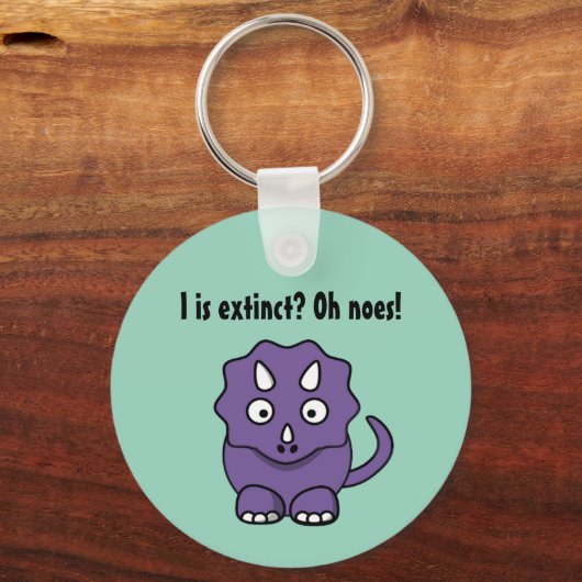 Niedlicher Lila Triceratops Cartoon mit sonniges A Schlüsselanhänger (Vorderseite)
