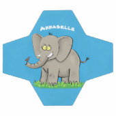 Niedlicher, lustiger Elefant mit Vogel auf Cartoon Fußball (Flach)