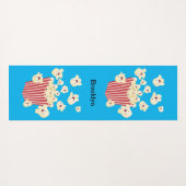 Niedlicher lustiger Popcorn-Cartoon Yogamatte (Rückseite (Horizontal))
