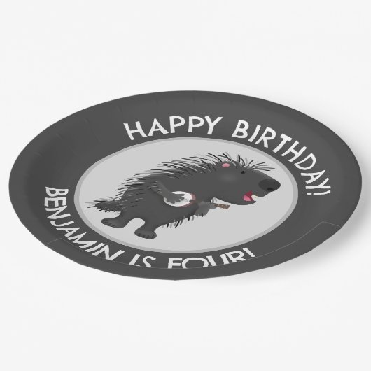 Niedlicher lustiger porcupine personalisierter Geb Pappteller (Schrägansicht)