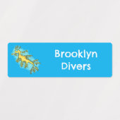 Niedlicher, lustiger Seedrache Cartoon personalisi Etiketten (Design 2)