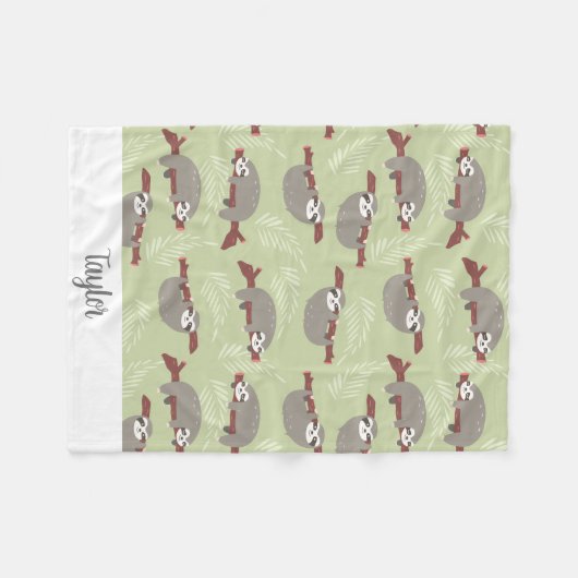 Niedlicher lustiger Sloth, der im Baum-Name-Text Fleecedecke (Vorderseite (Horizontal))
