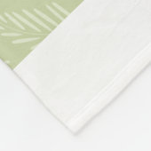 Niedlicher lustiger Sloth, der im Baum-Name-Text Fleecedecke (Ecke)