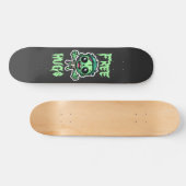 Niedlicher, lustiger Zombie Skateboard (Horizontal)