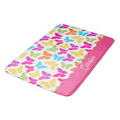 Niedlicher Mädchenbrut-Regenbogen-Schmetterlingsna Badematte (Schrägansicht)