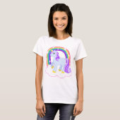 Niedlicher magischer Unicorn mit dem Regenbogen T-Shirt (Vorne ganz)