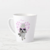 Niedlicher maltesischer Hund mit rosa Sonnenbrille Milchtasse (Linke Ecke)