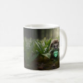 Niedlicher May-Igel mit Smaragdherz Kaffeetasse (VorderseiteRechts)