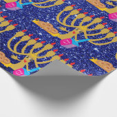 Niedlicher Menorah u. Dreidels blauer Geschenkpapier (Ecke)