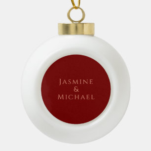 Niedlicher Minimalistischer Deep Red & Peach Name Keramik Kugel-Ornament