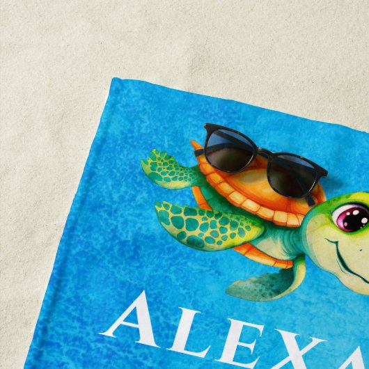 Niedlicher Monogramm Name Küstenschildkrötenwal Strandtuch (Beispiel)