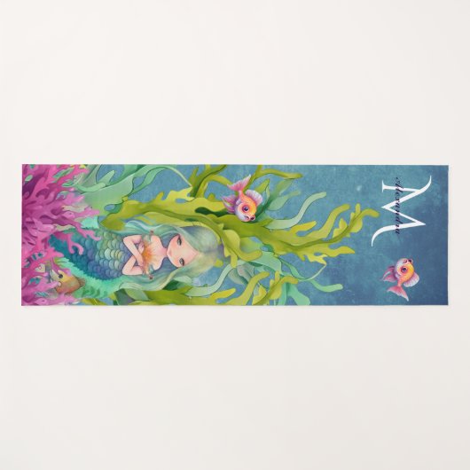 Niedlicher Monogramm Name Mermaid Yogamatte (Vorderseite (Horizontal))