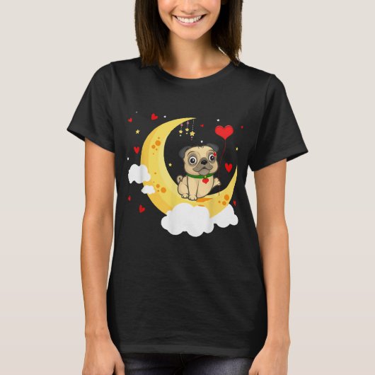 Niedlicher Mops am Mondwald T-Shirt (Vorderseite)