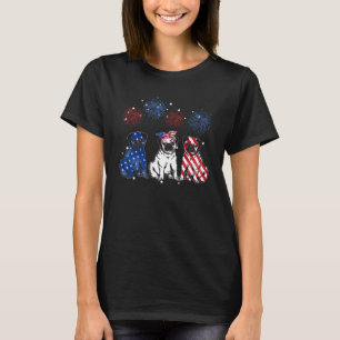 Niedlicher Mops American Flag Firework Dog Patriot T-Shirt