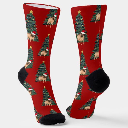 Niedlicher Mops Eigentümer Weihnachtsbaum Roter Fe Socken (Gewinkelt)