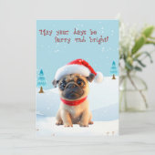 Niedlicher Mops im Schnee Weihnachtskarte Feiertagskarte (Stehend Vorderseite)