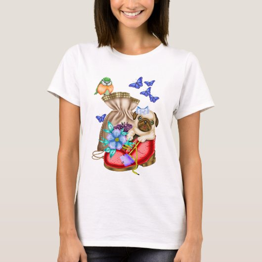 Niedlicher Mops in einem Old Boot. T-Shirt (Vorderseite)