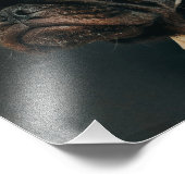 Niedlicher Mops mit gelbem Mützenplakat Fotodruck (Ecke)