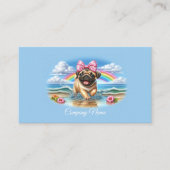 Niedlicher Mops Welpe an einem tropischen Strand Visitenkarte (Vorderseite)