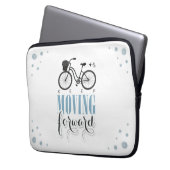 Niedlicher Motivierend Behalt mit dem Fahrrad vorw Laptopschutzhülle (Vorderseite Links)