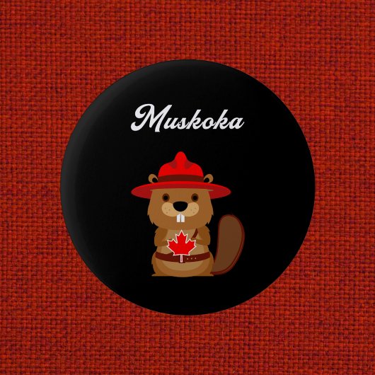 Niedlicher Muskoka Canada Beaver mit Red Hat Dark  Button
