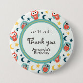 Niedlicher Nachtschwärmer-Cartoon mit Mond-Stars-T Button (Vorderseite)