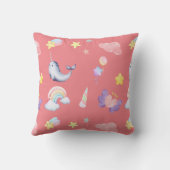 Niedlicher Narwhal Fisch Einhorn Regenbogensee Geb Kissen (Rückseite)