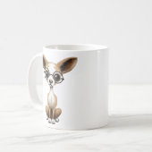 Niedlicher neugieriger Chihuahua-tragende Kaffeetasse (Vorderseite Links)