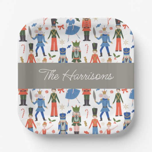 Niedlicher Nutcracker Personalisiert Weihnachten Pappteller (Vorderseite)