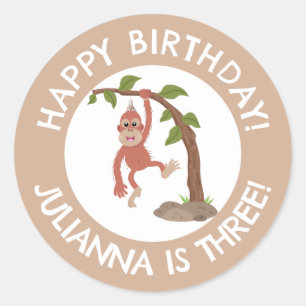 Niedlicher Orang-Utan-Cartoon Geburtstag personali Runder Aufkleber