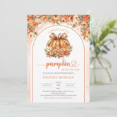 Niedlicher orangefarbener Kürbis mit Leopardenboge Einladung (Stehend Vorderseite)
